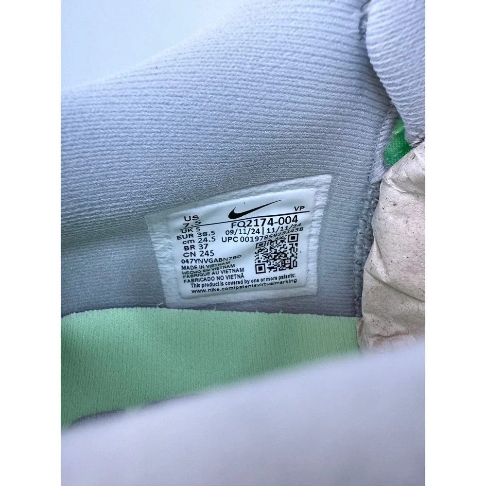 Nike Sabrina 2 WNBA Light Smoke Grey/Vapor Green FQ2174 Womens 7.5 Mens 6 NEW